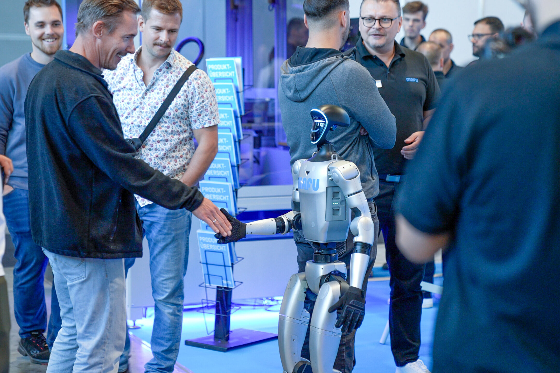 Bondexpo Internationale Fachmesse für Klebtechnologie Motek 2026018 scaled uai