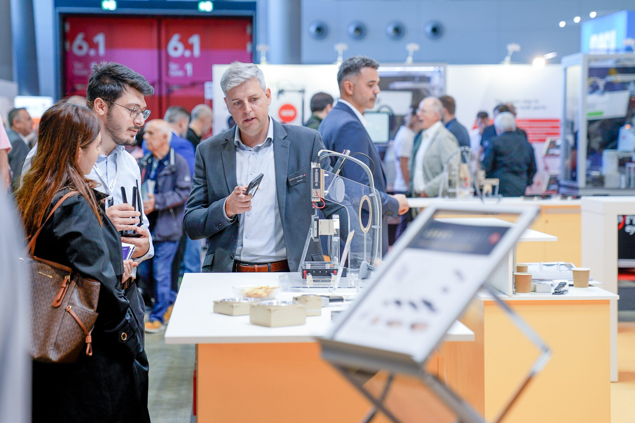 Bondexpo Internationale Fachmesse für Klebtechnologie Motek 2026022 scaled uai