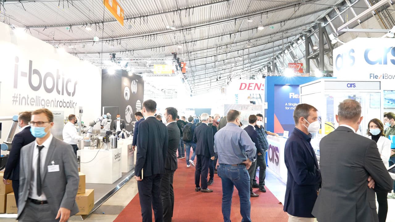 Bondexpo Internationale Fachmesse für Klebtechnologie csm C0455.00 03 53 15.Standbild014 fb9100577a