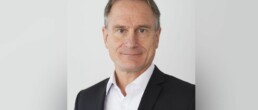 Bondexpo Internationale Fachmesse für Klebtechnologie csm Prof Joerg Franke 67d1a1b800 uai