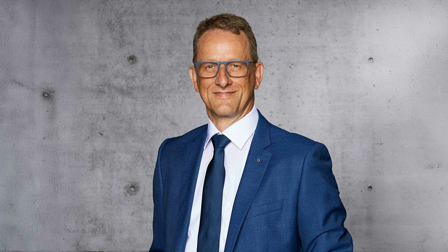 Bondexpo Internationale Fachmesse für Klebtechnologie Hiwin Maeurer uai